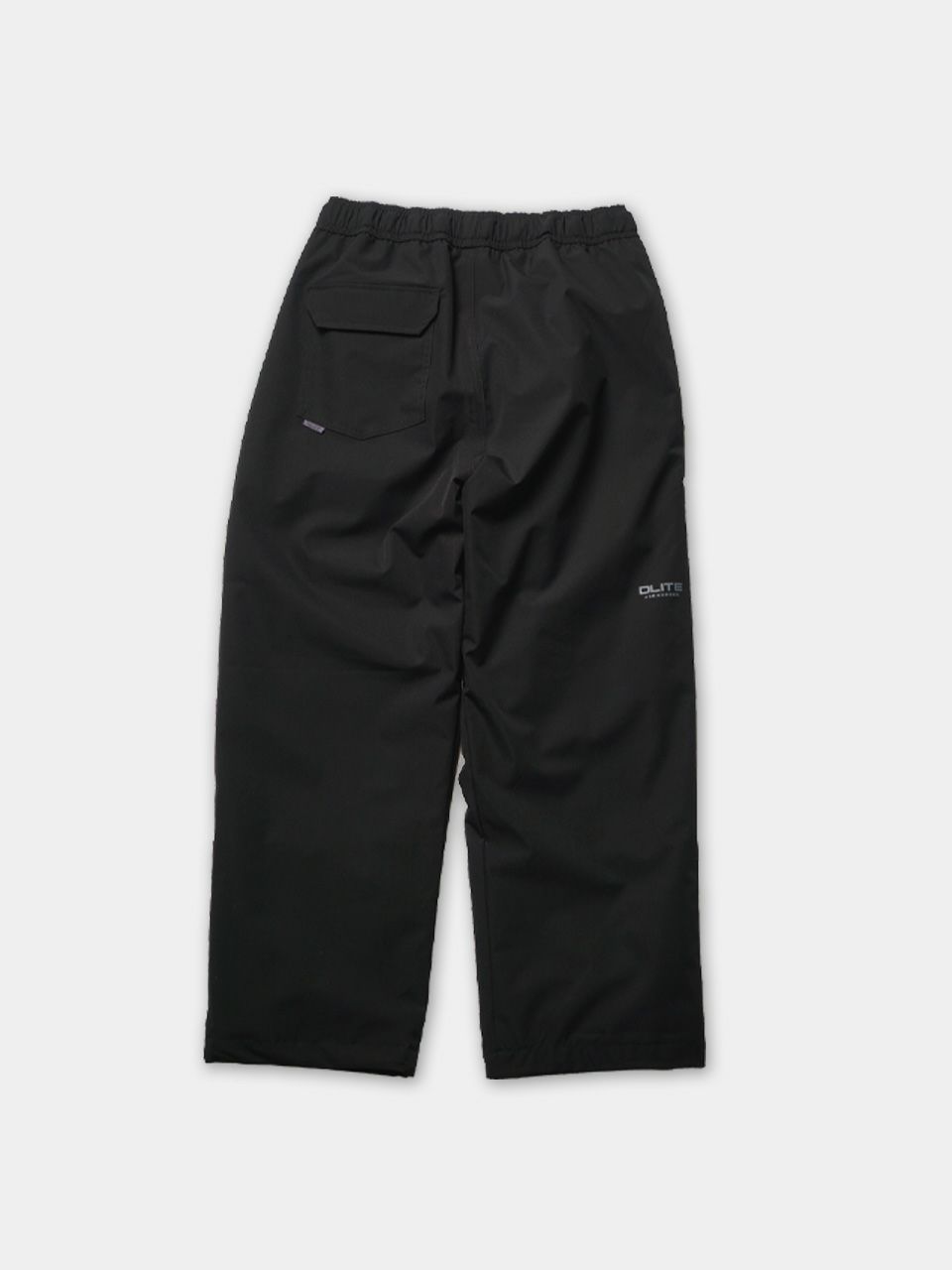 パラシュートタックパンツ