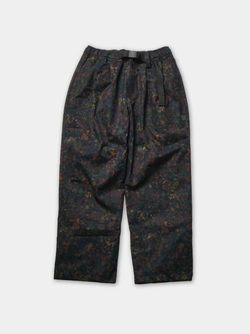 パラシュートタックパンツ