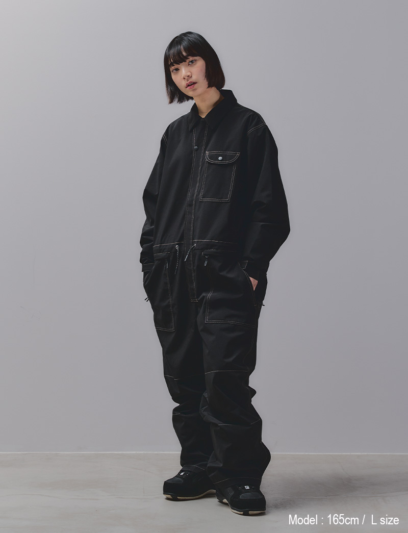 スノージャンプスーツ