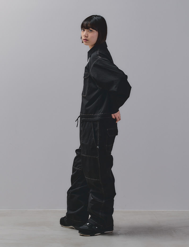 スノージャンプスーツ